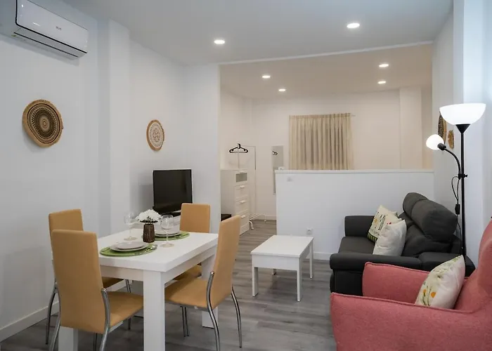 Estudio Holidays & El Palo 8b, 400 M Playa * مالقة